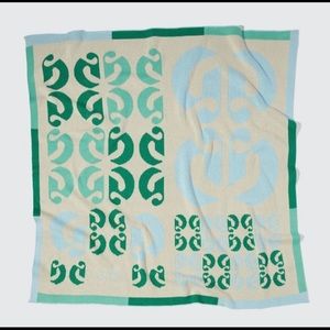 Glossier Field Greens Blanket NWT HTF LE